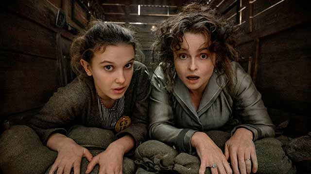 Millie Bobby Brown y Helena Bonham Carter en Enola Holmes 2