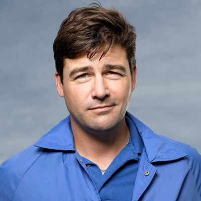 Kyle Chandler está en conversaciones para unirse a la serie Lanterns