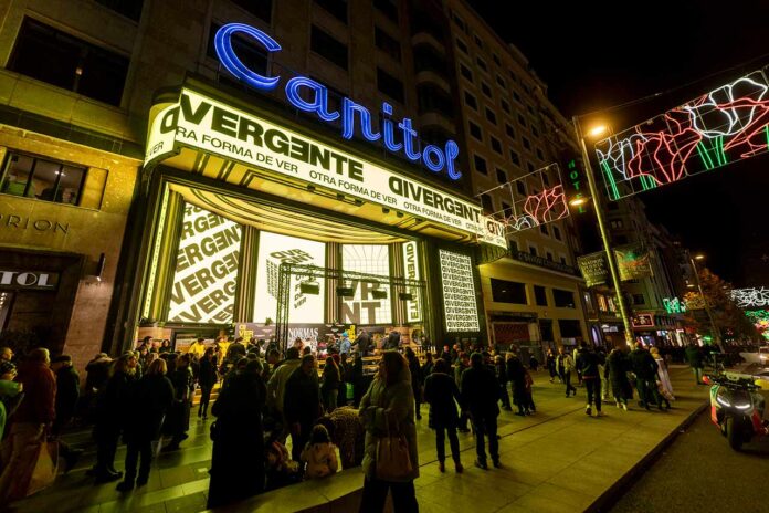 Estreno de DIVERGENTE en el cine Capitol en el corazón de Madrid