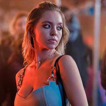 Sydney Sweeney en conversaciones para protagonizar La Máscara de la Muerte Roja