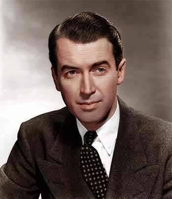 K. J. Apa protagonizará el biopic de James Stewart 1 K. J. Apa será James Stewart