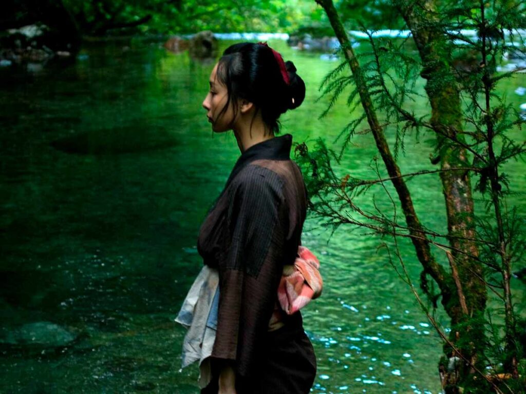 Crítica de La doncella del lago (2025) ★★★★☆ Película altamente sensitiva 1 Crítica de La doncella del lago