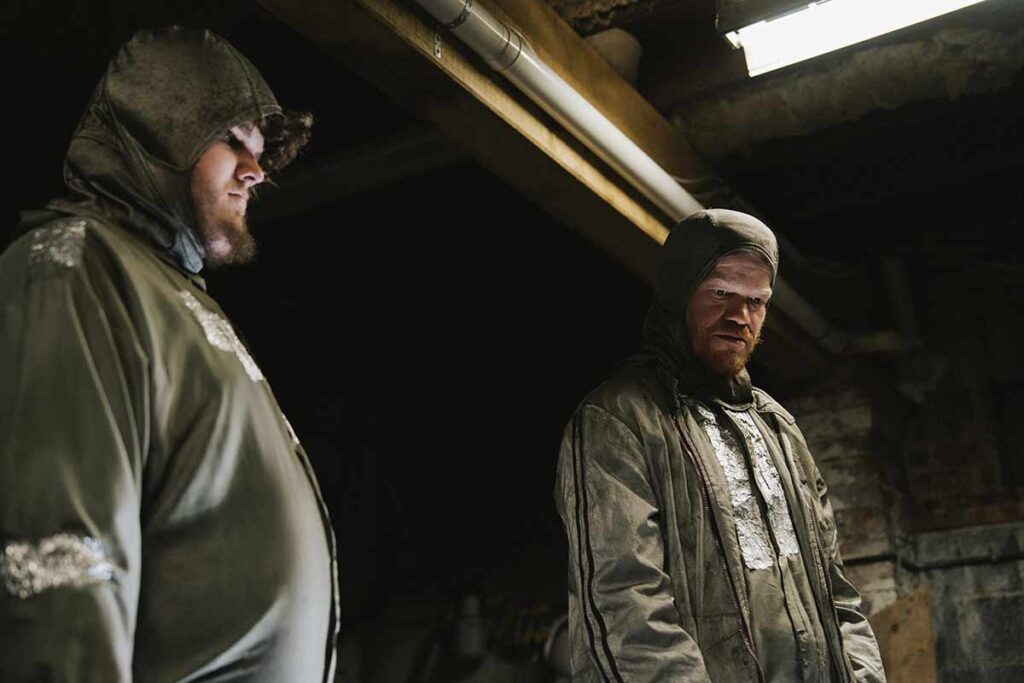 Crítica de Bugonia (2025) ★★★★☆ Sorprendente locura de autor 2 Crítica de Bugonia