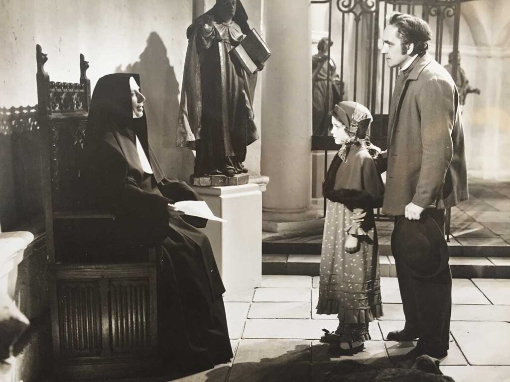 Los Miserables en el cine 2 Marilyn Knowlden, Eily Malyon, y Fredric March en Los miserables (1935).
