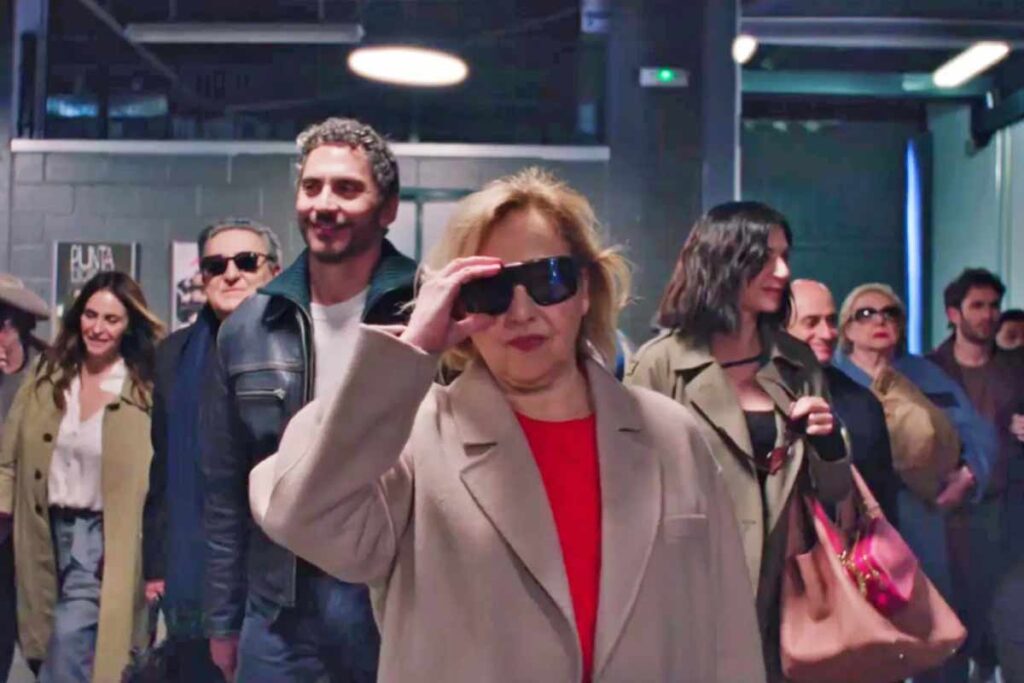 Crítica de Aída y vuelta ★★★½ (2026). Más allá de la simple secuela. 1 Crítica de Aída y vuelta