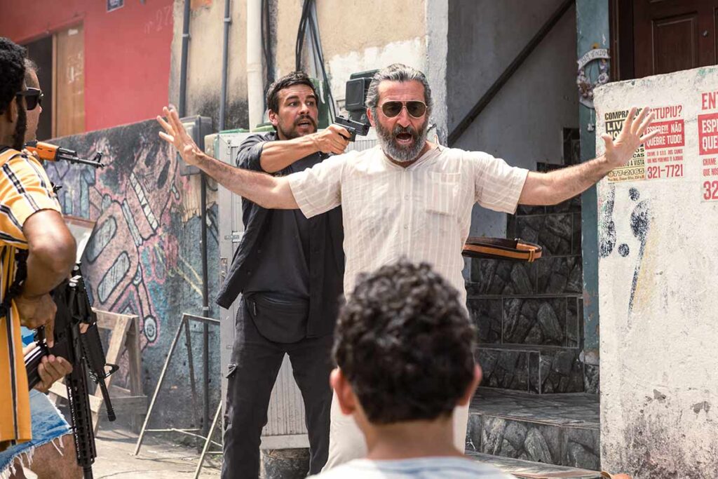 Crítica de Zeta ★★★★☆ (2026). Cine de acción sin complejos. 1 Crítica de Zeta