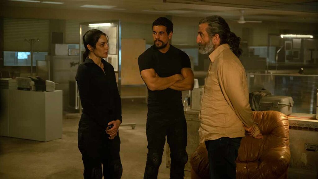 Crítica de Zeta ★★★★☆ (2026). Cine de acción sin complejos. 2 Crítica de Zeta