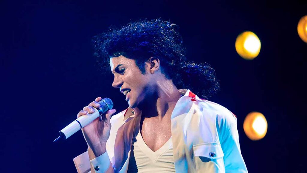 Crítica de Michael ★★★☆☆ (2026) Michael Jackson merecía un poco más. 1 Crítica de Michael