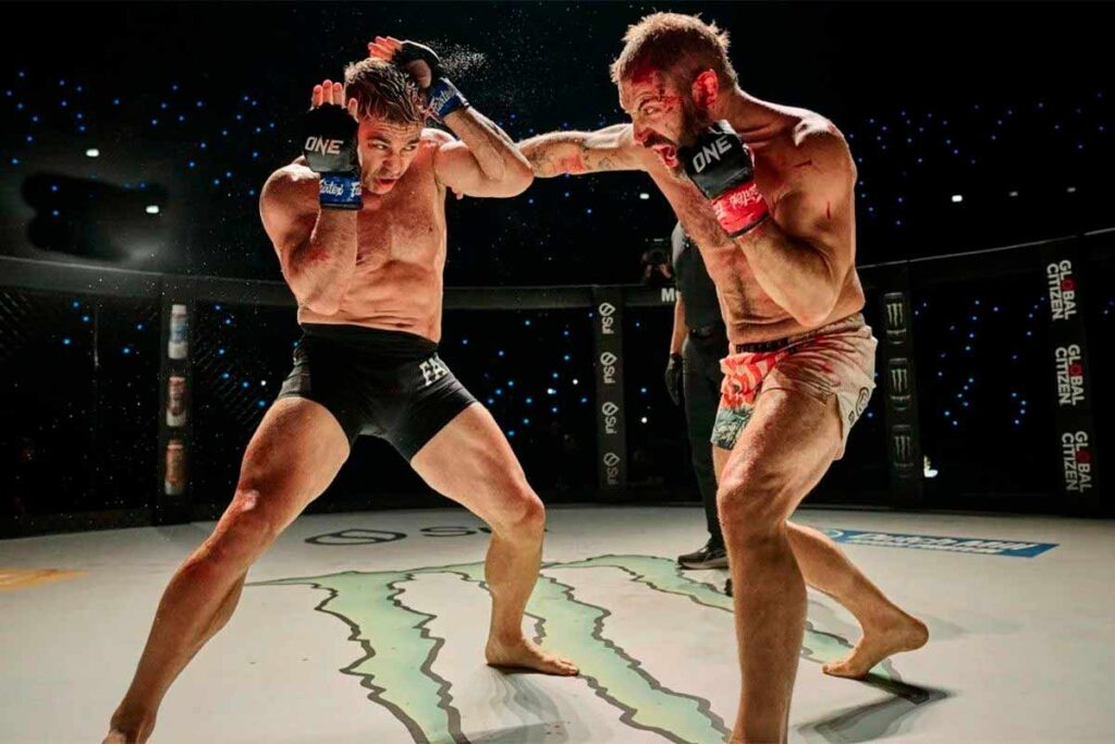 Crítica de Beast (La bestia) (2026) ★★★☆☆. Entretenida película de artes marciales mixtas. 2 Crítica de Beast (La bestia)